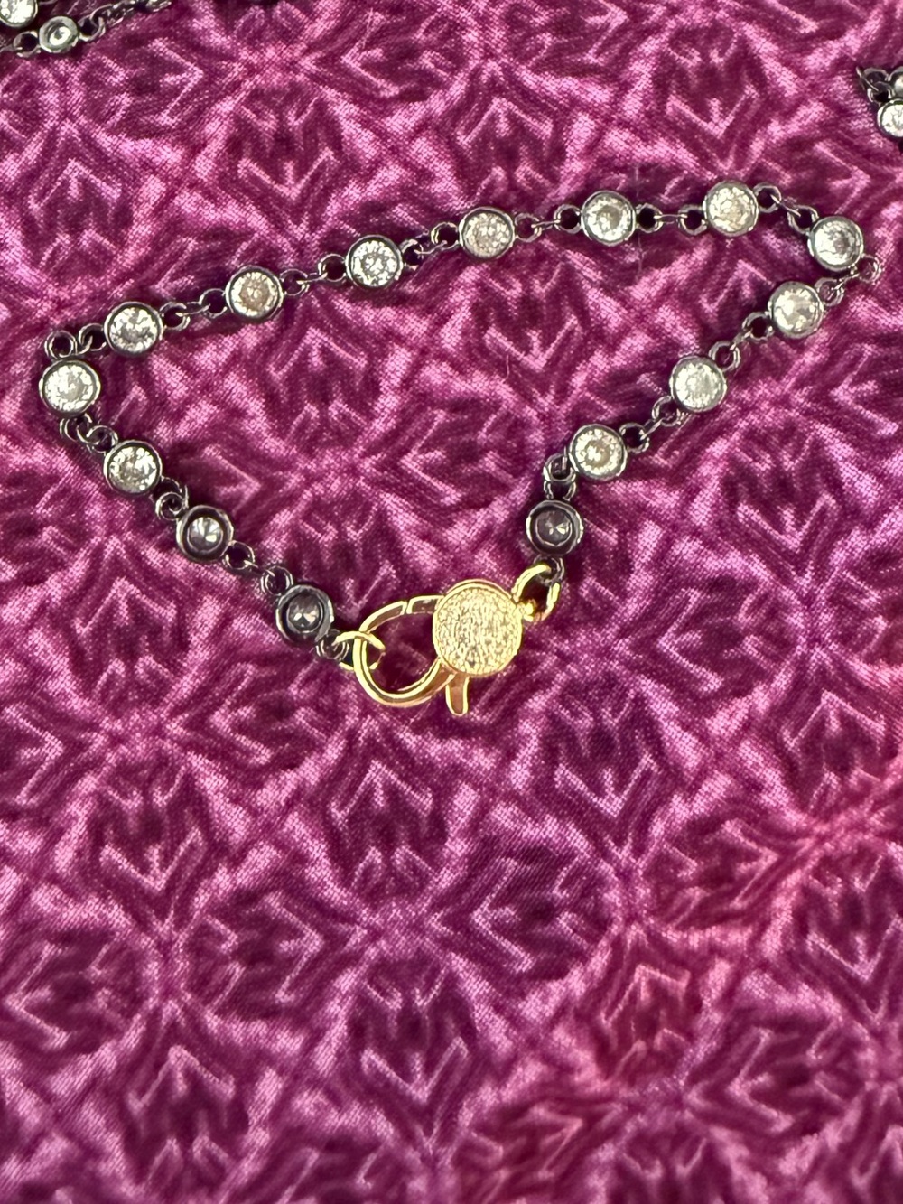 NEW 7 Inches Freida R. Lumi Bezel Braclet